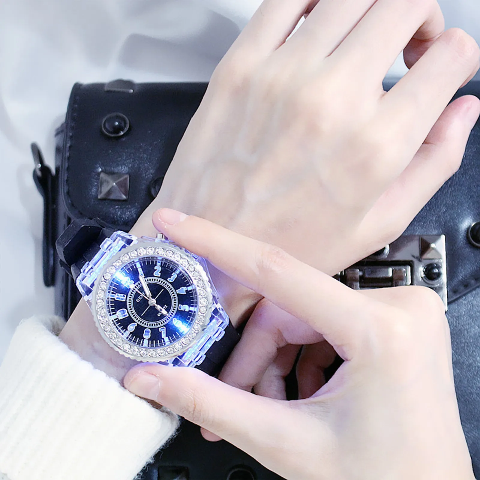 Led Flash Luminous Watch Perso - Smartwatch Trending Watches For Women reseña y precio